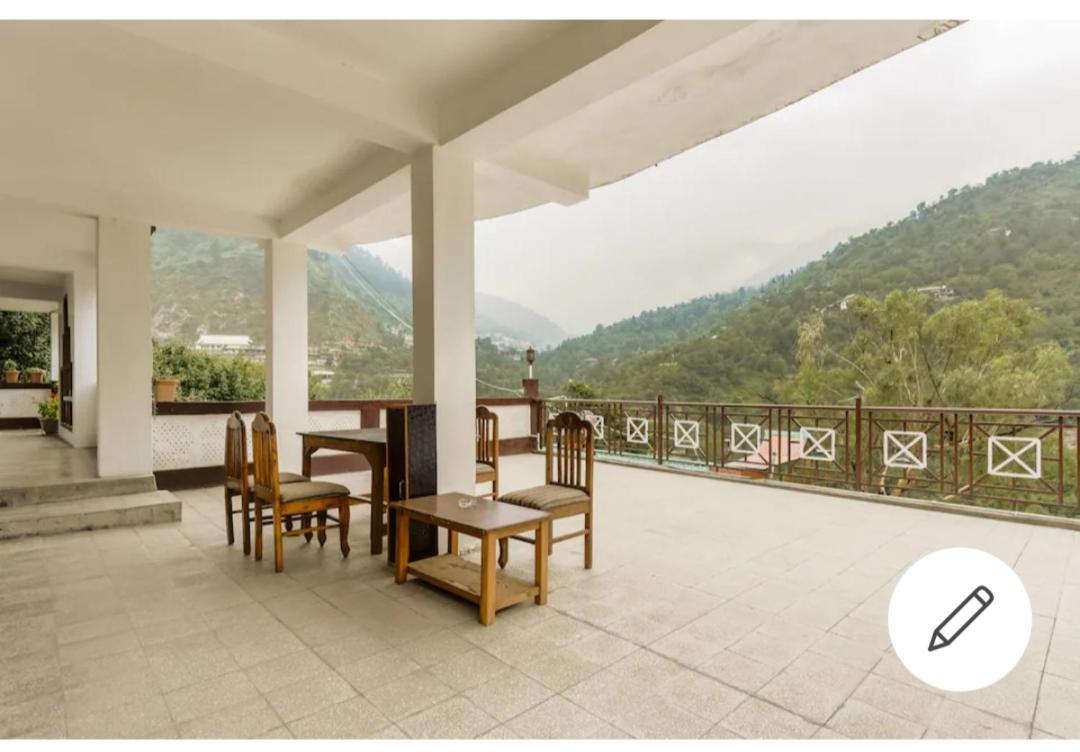 Tirthan Crest Homestay Banjar Экстерьер фото