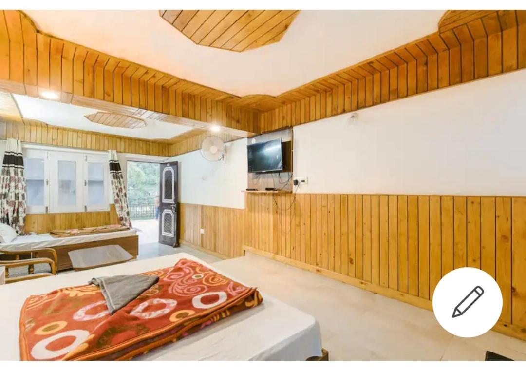 Tirthan Crest Homestay Banjar Экстерьер фото