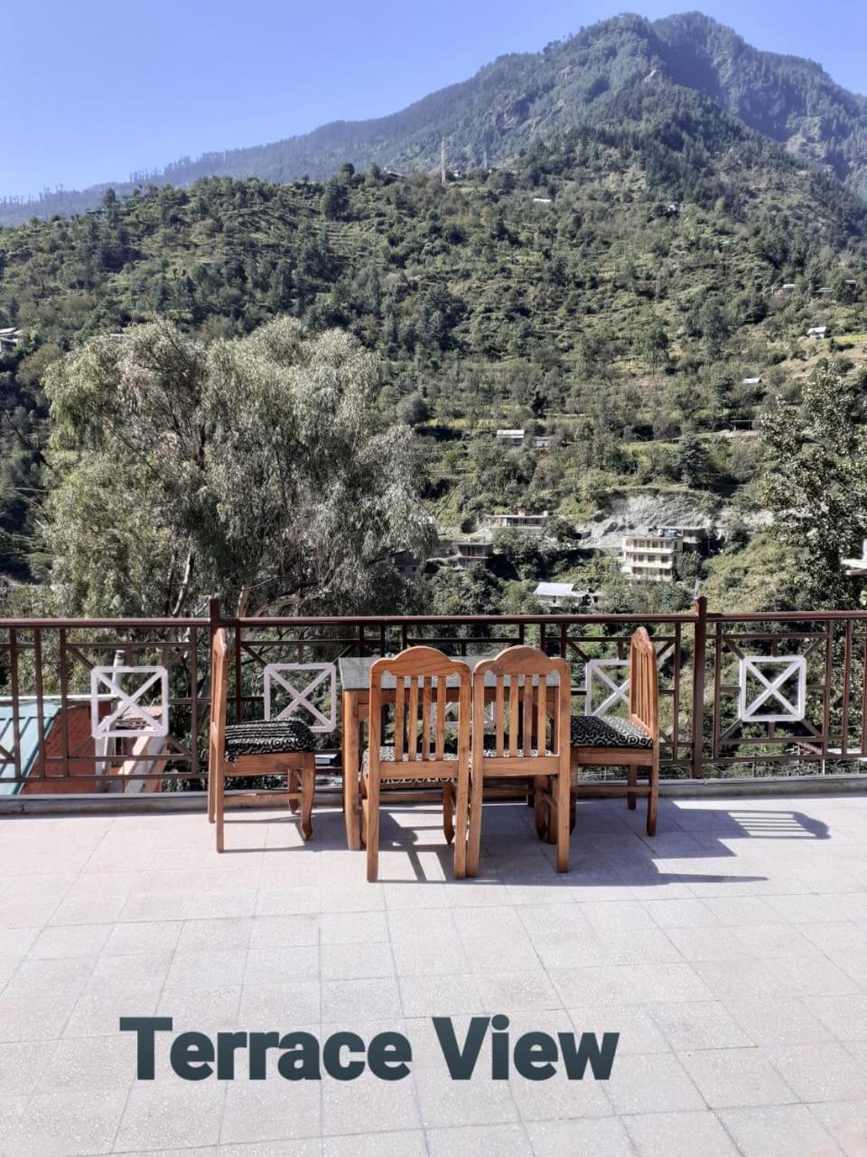 Tirthan Crest Homestay Banjar Экстерьер фото